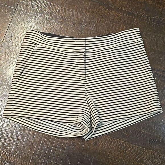 BCBG Max Azria Black White Striped Shorts - Picture 8 of 15